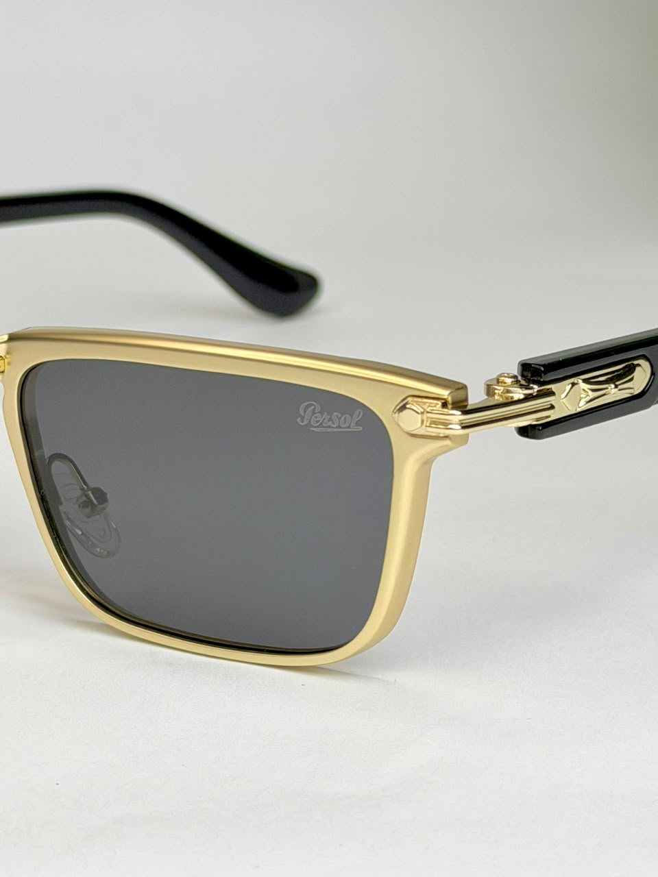 Persol